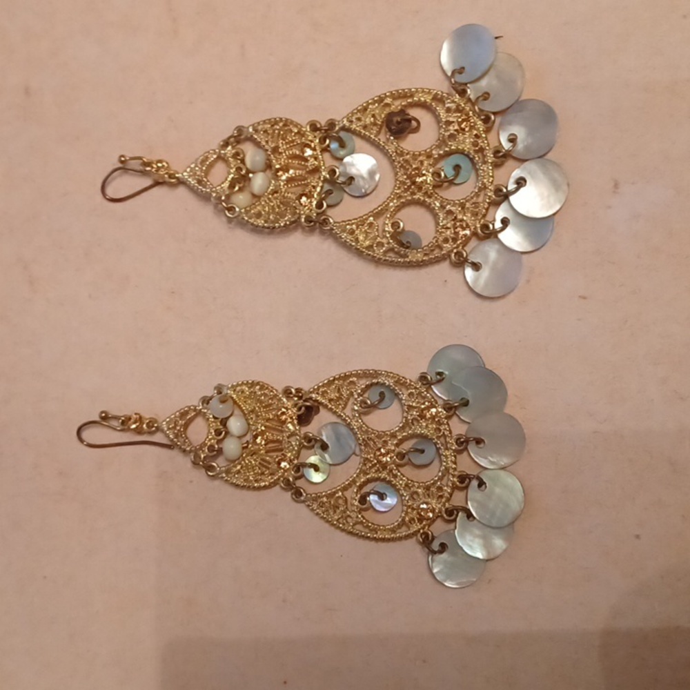 Woman's earrings